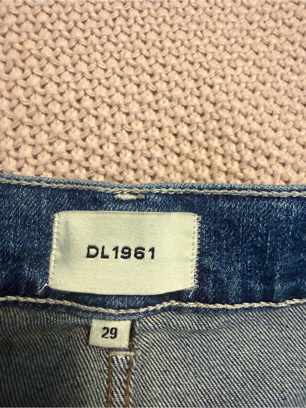 DL1961 Hepburn Wide-Leg High-Rise Jeans in West Lake 32” Inseam Size 29 - Picture 2 of 13